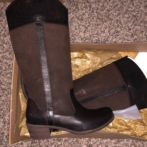 UGH Boots